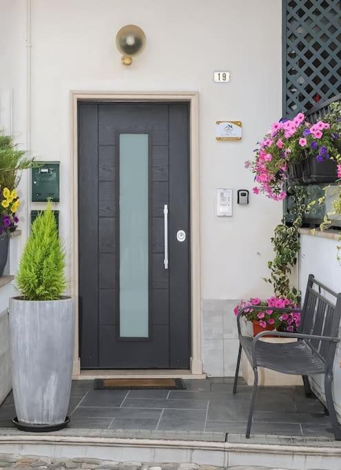 B&B La Petite Terrasse Avezzano Eksteriør bilde